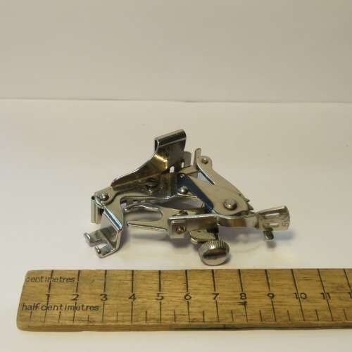 Singer Sewing machine accessory box full of parts