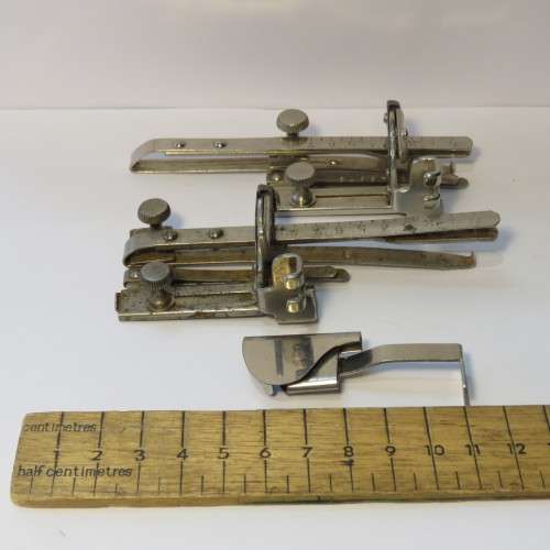 Singer Sewing machine accessory box full of parts