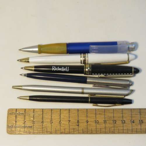 Lot of 6 branded pens - Sold as - Not working - KIC, Richelieu, Fraser Fyfe, Ammway, Lewis