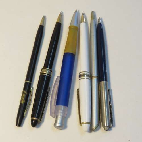 Lot of 6 branded pens - Sold as - Not working - KIC, Richelieu, Fraser Fyfe, Ammway, Lewis