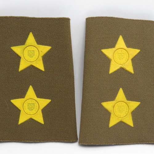 Pair of SADF Lieutenant rank epaulettes
