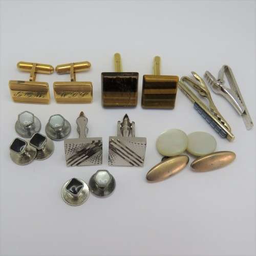 Lot of Cufflinks. tie clips and collar studs