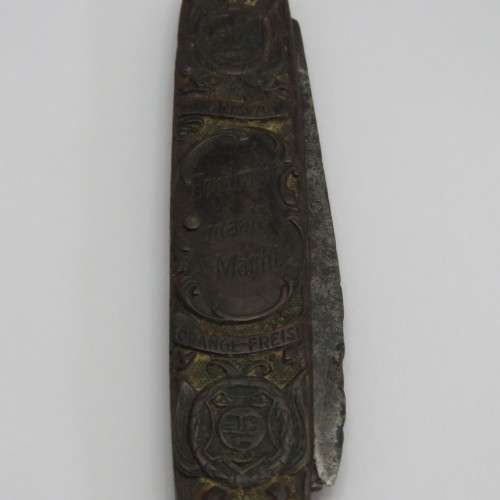 Well used Kruger and De Wet pocket knife