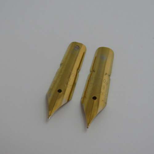 Lot of 4 vintage dipping fountain pens with extra nibs