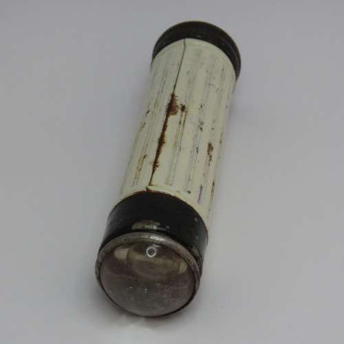 Vintage Daimon 8028 pocket flashlight - Repainted