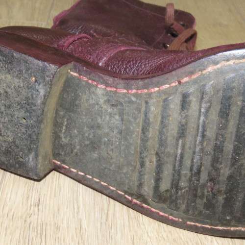 Pair of SADF combat boots - Looks like size 8