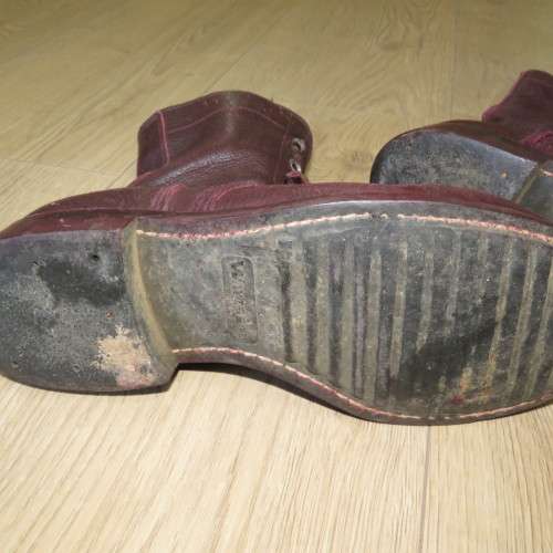 Pair of SADF combat boots - Looks like size 8