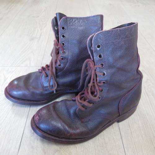 Pair of SADF combat boots - Looks like size 8