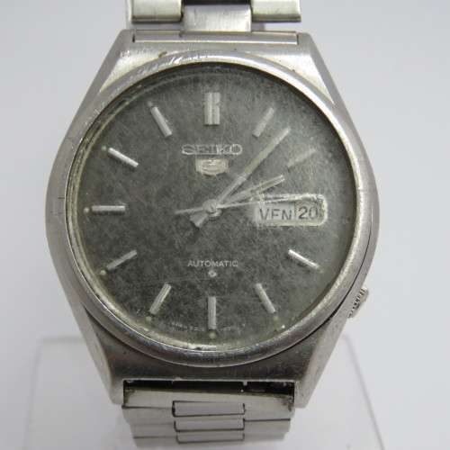 Vintage Seiko 5 Automatic mens watch - Working - Crown is not winding - Rotor is loose