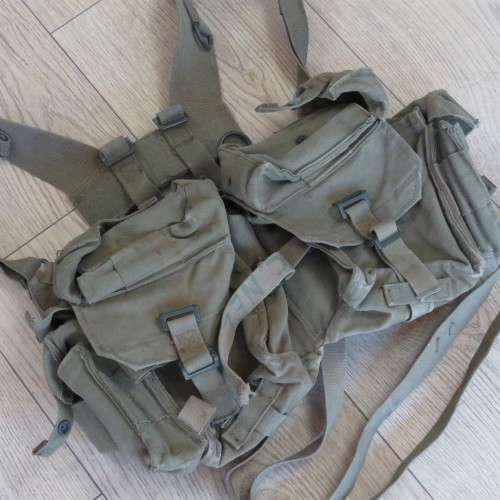 SADF webbing yoke with kidney pouches