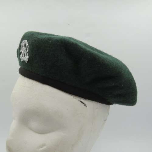 SADF Commandos green beret with badge - size 58