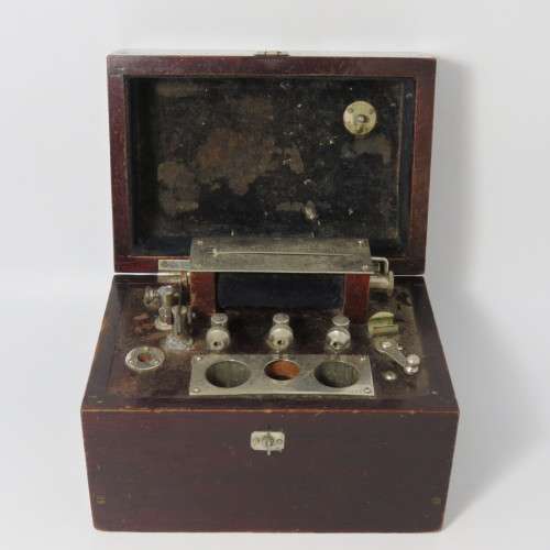 Antique Berec electrical shock therapy machine - some parts missing