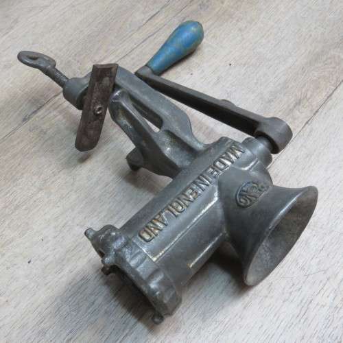 Vintage Spong-london 8 meat mincer