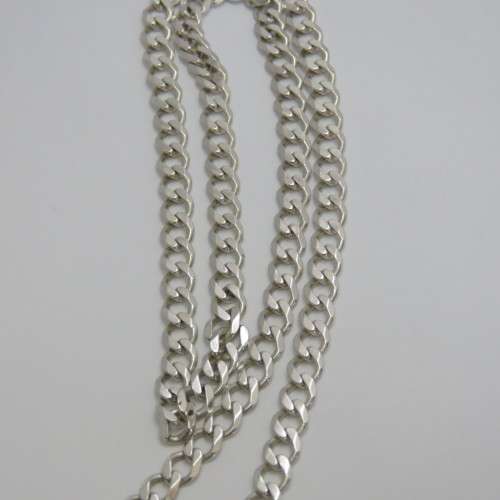 Sterling silver Cuban link chain necklace - Weighs 14,6 g - Length 22,5 cm (closed)