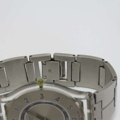 Swatch AG 2002 wristwatch - Very small strap - Needs new battery