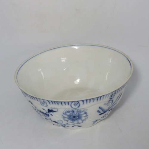 Vintage blue and white handpainted bowl - Unknown mark