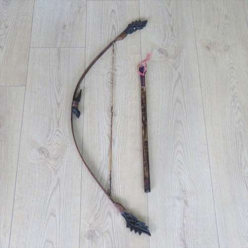 Vintage Bow and arrow made from wood and bamboo - Bow 93 cm - Arrow 52 cm
