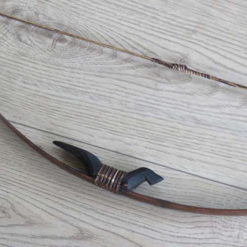 Vintage Bow and arrow made from wood and bamboo - Bow 93 cm - Arrow 52 cm