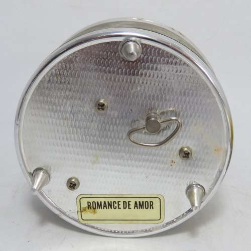 Vintage Romance de Amor musical powder compact