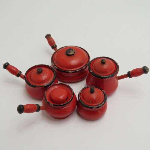 Vintage miniature metal kitchen set - Doll house