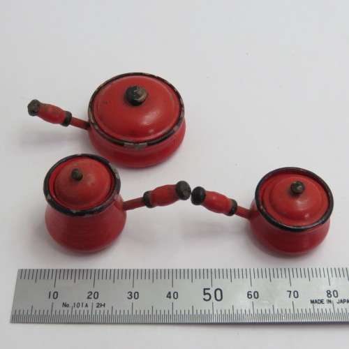 Vintage miniature metal kitchen set - Doll house