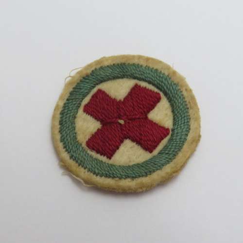 WW1 Red cross cloth badge