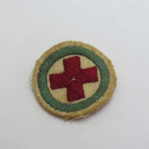 WW1 Red cross cloth badge