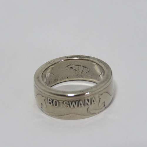 1980 Botswana Thebe coin ring - Size O 1/2