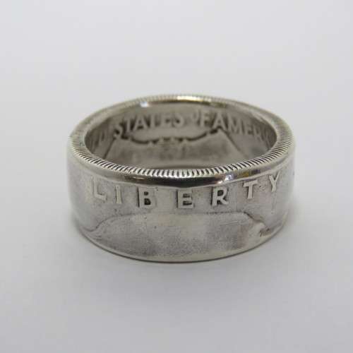 Ring made from 1951 silver American half dollar - Size U 1/2