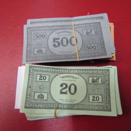 Waddingtons Monopoly board game 1990`s edition