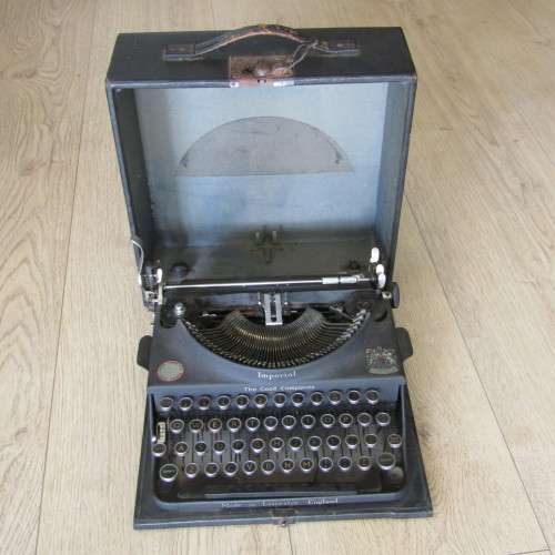 Imperial ` The Good Company ` typewriter with Cape Times markings
