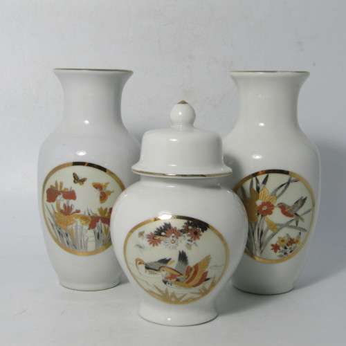 Fine China Japan mini ginger jar and vase set