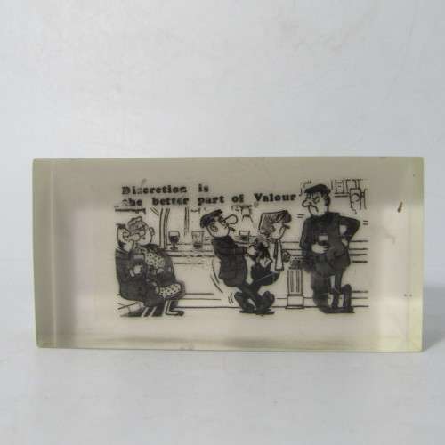 Vintage Andy Capp cartoon resin paperweight