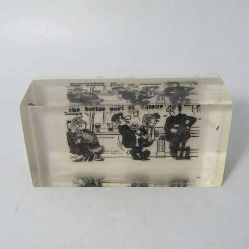 Vintage Andy Capp cartoon resin paperweight