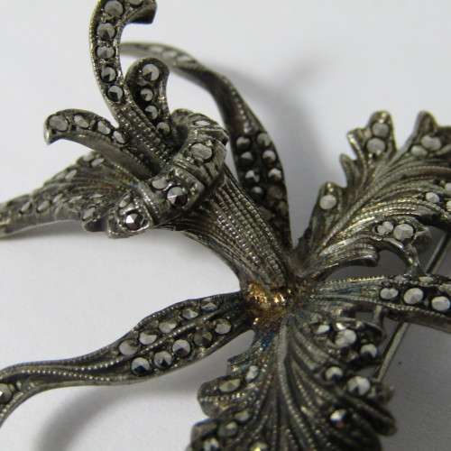 Sterling Silver marcasite brooch - Lily