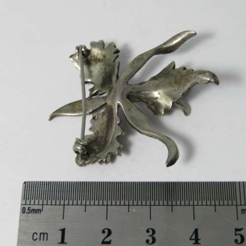 Sterling Silver marcasite brooch - Lily