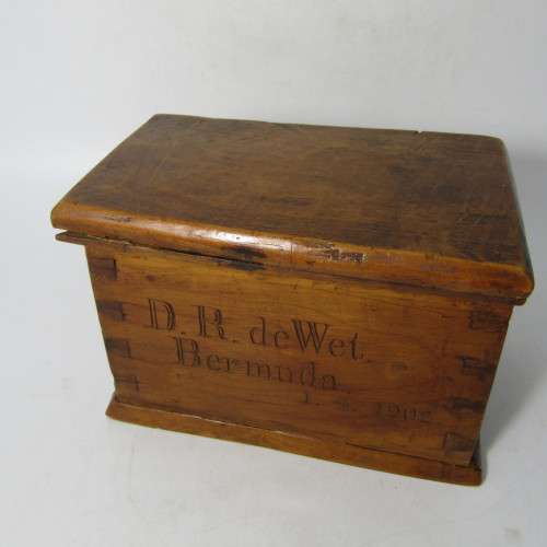 Boer War POW trench art wooden box - marked D.R. de Wet, Bermuda, 1-4-1902