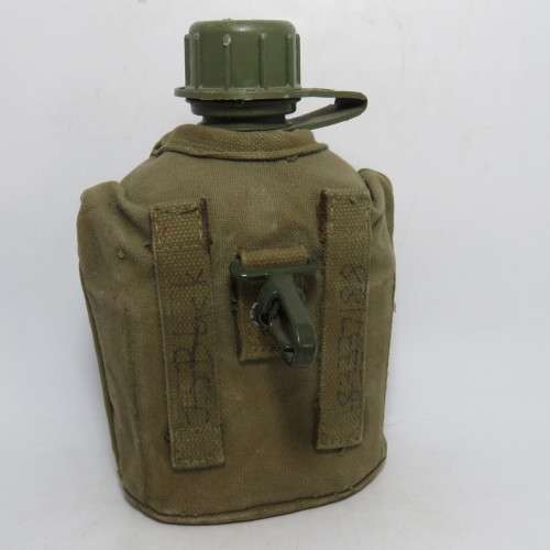 SADF water bottle in pouch - No fire bucket