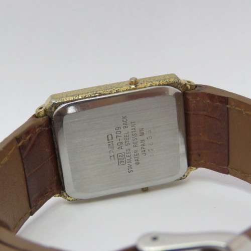 Casio Quartz digital and analog unisex wrist watch - Working - AQ-709