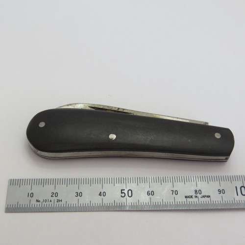 Taylor`s Eye Witness Lambfoot folding pocket knife
