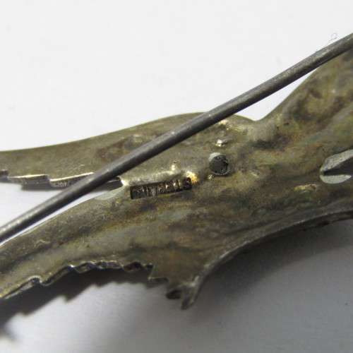 Vintage Sterling Silver marcasite flying birds brooch - weighs 5.3g