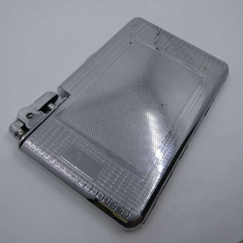 Vintage Kincraft chrome plated cigarette case with lighter