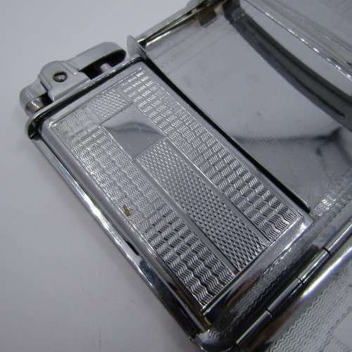 Vintage Kincraft chrome plated cigarette case with lighter
