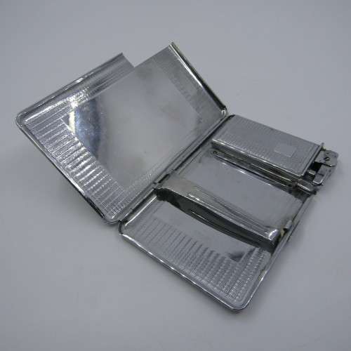 Vintage Kincraft chrome plated cigarette case with lighter