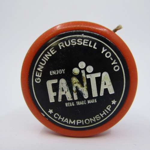 Vintage Fanta Championship Russel Yo-Yo - cracked on Afrikaans side