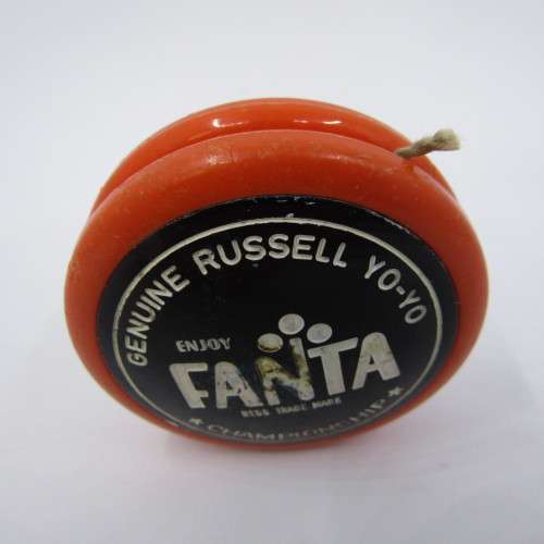 Vintage Fanta Championship Russel Yo-Yo - cracked on Afrikaans side
