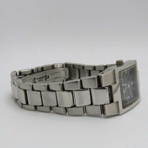 Police 5 ATM Quartz ladies watch - Working