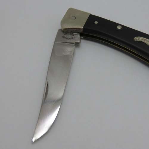 Frontier Imperial 4514 pocket knife