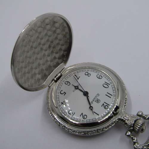 Ricardo Vintage style pocket watch with fob chain - working