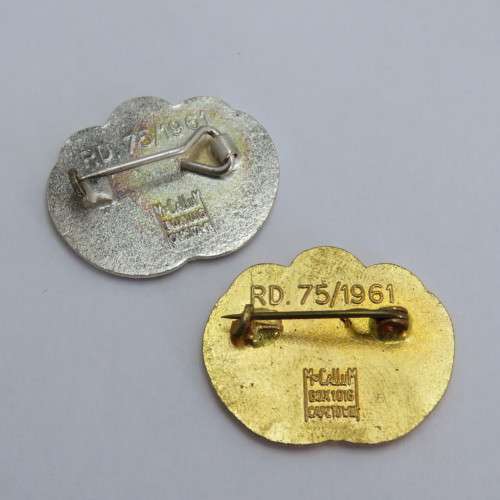 Pair of 1961 SA Republic festival badges